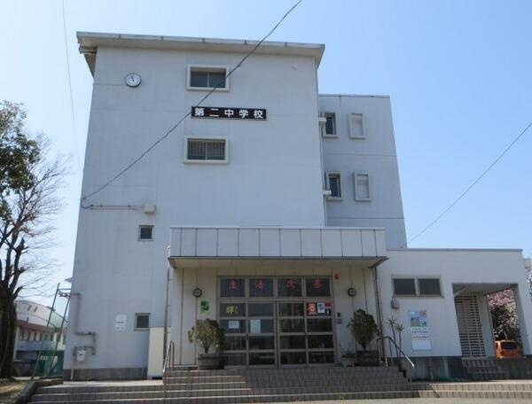 沼津市本字松下七反田の新築一戸建|沼津市立第二中学校まで649m