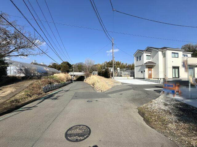 沼津市中沢田の新築一戸建|前面道路