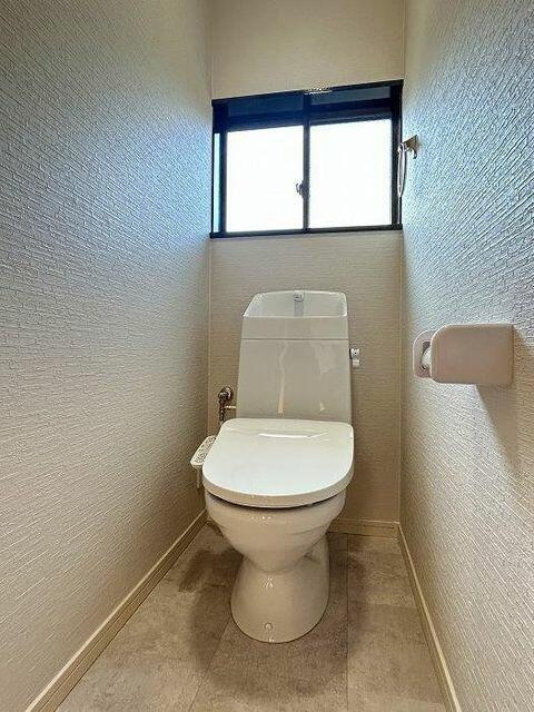 沼津市大岡の中古一戸建|「トイレ」２階にもトイレがご…