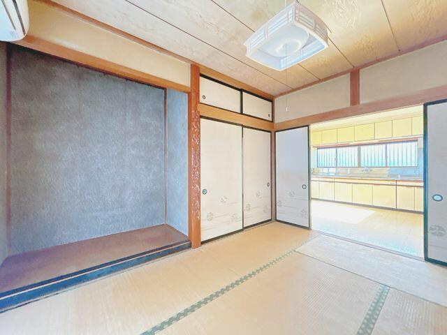 富士宮市外神の中古一戸建|１階６帖和室