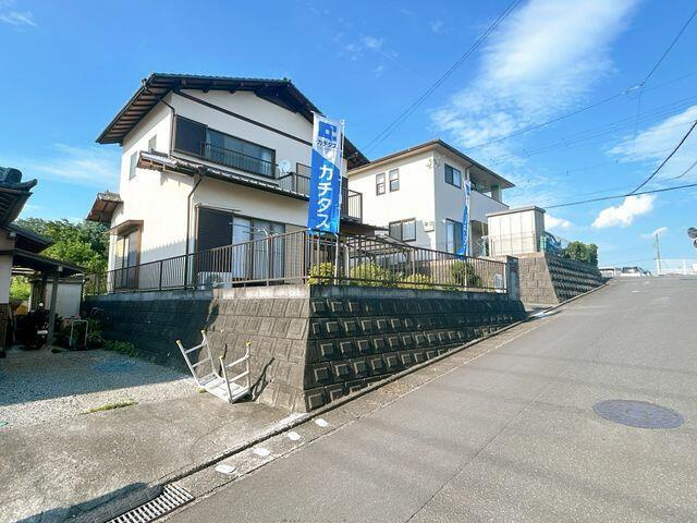 富士宮市外神の中古一戸建|前面道路。幅員約６ｍあります