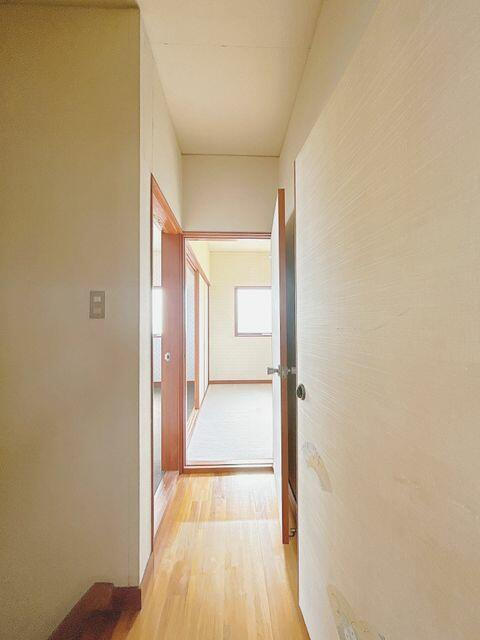 富士宮市外神の中古一戸建|２階廊下