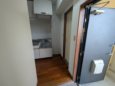 【玄関】 | サンコート本町