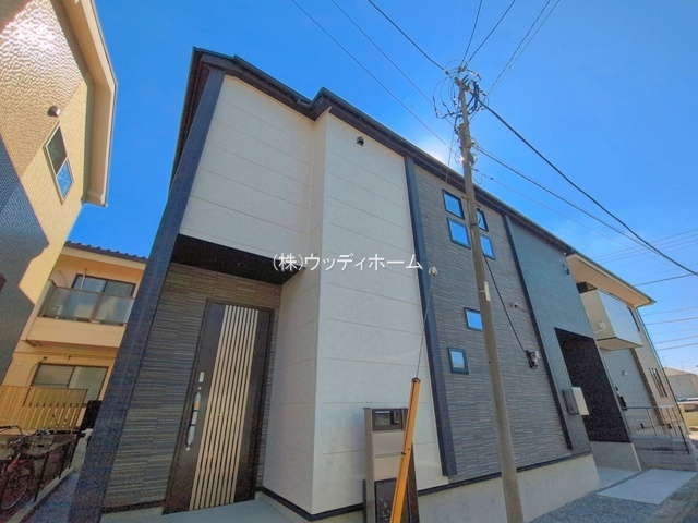 春日部市中央8丁目4期　新築一戸建ての外観