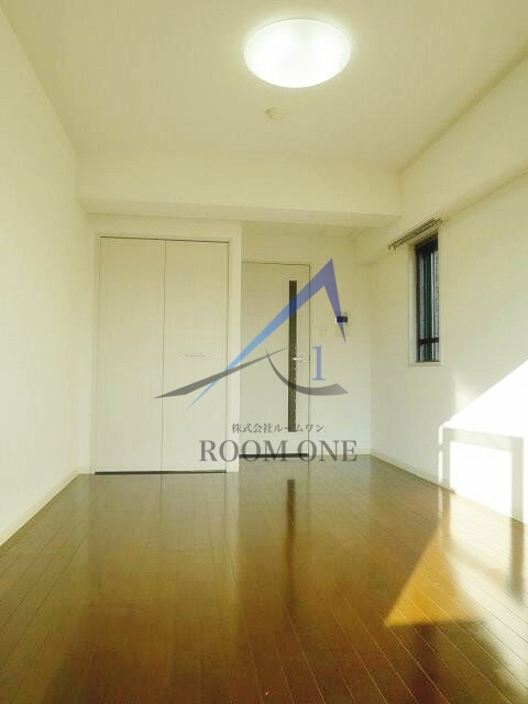 RISESTAGE MAGOMEの居間・リビング|洋室のお部屋です。