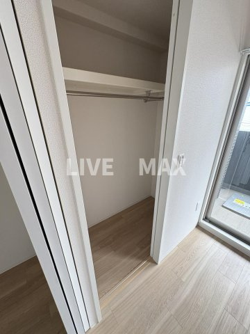 【収納】プレリスＮＥＯ大阪十三エルヴィオン