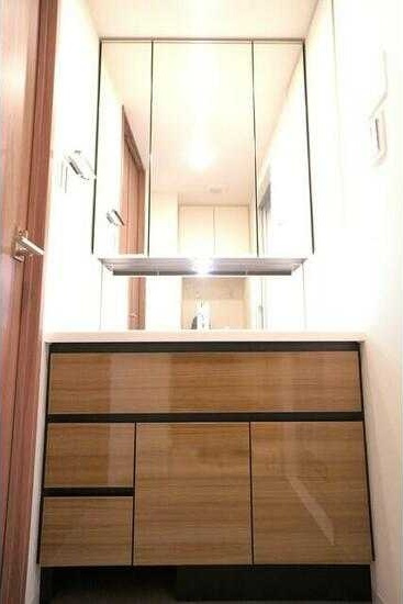 アヴァンカーサ町屋の洗面所