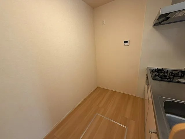 神戸市東灘区森北町１丁目のアパートのキッチン