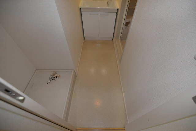 神戸市東灘区北青木４丁目の賃貸マンションの洗面所