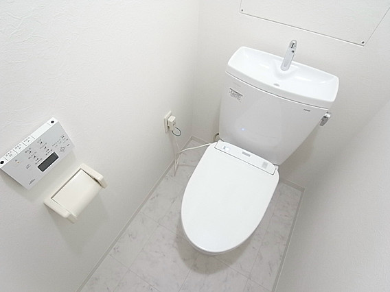 神戸市中央区山本通５丁目の賃貸マンションのトイレ