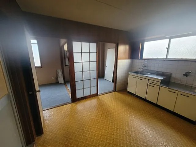 神戸市中央区大日通２丁目の賃貸マンションの居間・リビング