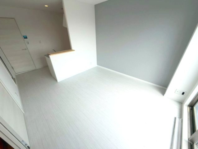神戸市灘区篠原本町４丁目の賃貸マンションの居間・リビング