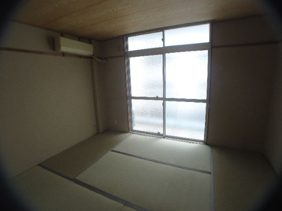 神戸市東灘区深江北町１丁目の賃貸マンションの居間・リビング