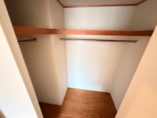 神戸市灘区森後町２丁目の賃貸マンションの収納