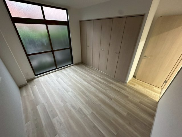 芦屋市春日町の賃貸マンションの居間・リビング