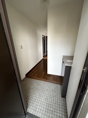 神戸市灘区篠原中町６丁目の賃貸マンションの玄関