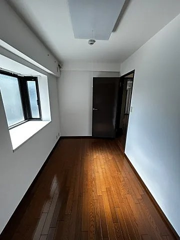 神戸市灘区篠原中町６丁目の賃貸マンションの居間・リビング