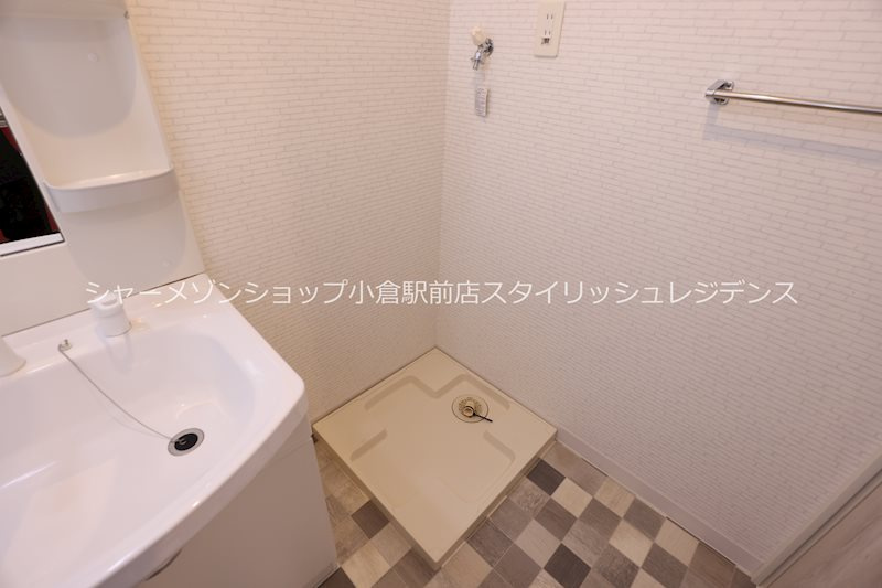 ブルースクエアー響IVの洗面所