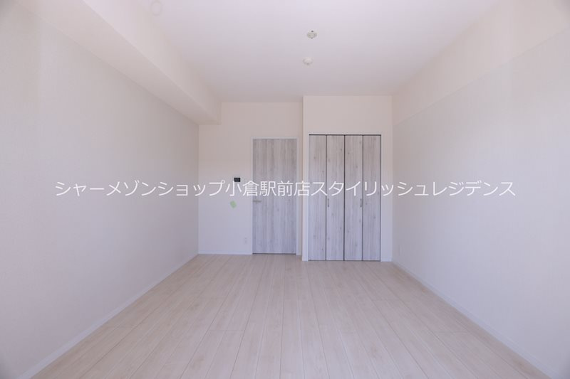 ブルースクエアー響IVの寝室