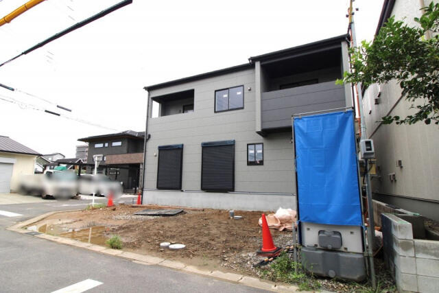 仲介手数料無料）一宮市北方町北方１棟／１期１号棟の前面道路含む現地写真