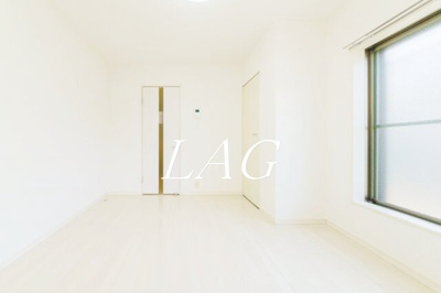 【居間・リビング】 | Ｌｕｃｅ千歳烏山 | 洋室のお部屋です。