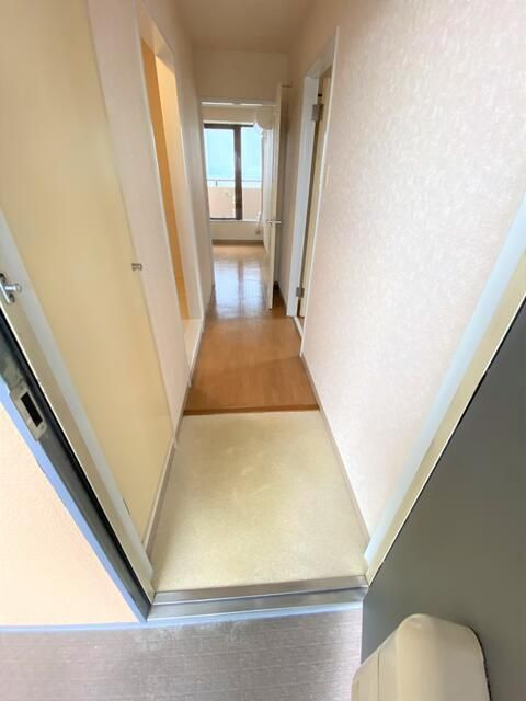 Ｈｏｕｓｅｋｕｌ　ＩＲの玄関