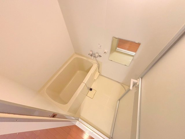 シャインビュー新大阪の浴室