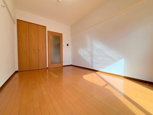 シャインビュー新大阪の寝室