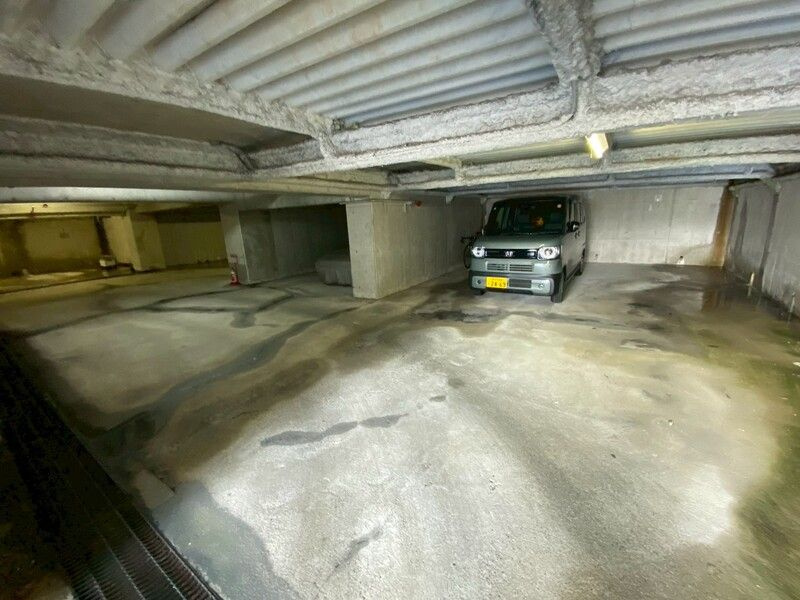 レークヒルⅠの駐車場