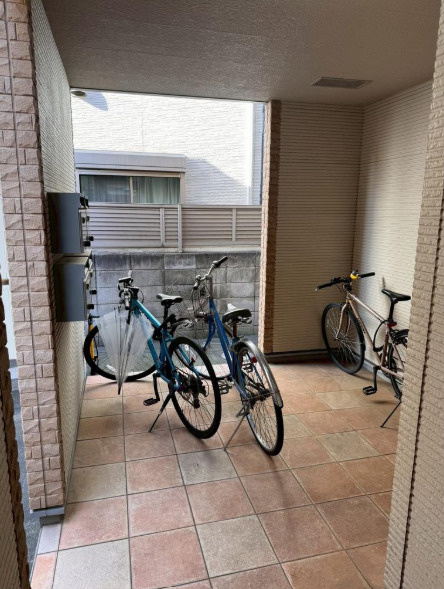 Hx東府中の駐車場
