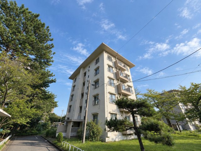 稲毛海岸三丁目団地の画像