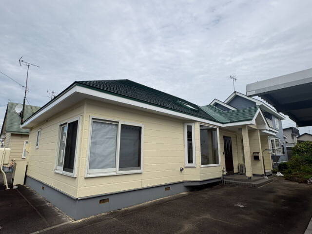 札内若草町富田邸貸家