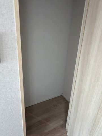 プラウド日暮里の収納
