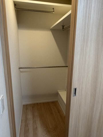 プラウド日暮里の収納