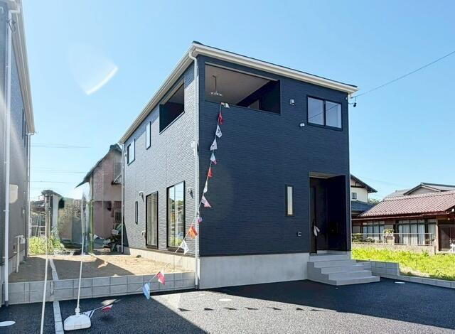 仲介手数料無料）一宮市木曽川町里小牧　第１１の外観|きれいな外観です