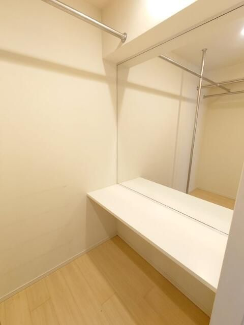 イニシア上野稲荷町の収納