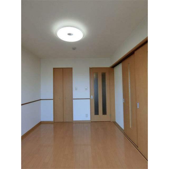 グランジールの寝室|別部屋写真です。