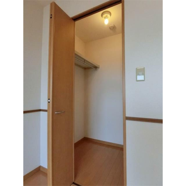 グランジールの収納|別部屋写真です。