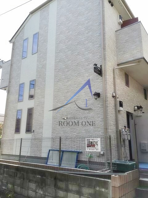 Ｆ．Ｏ．Ｃ　ＲＥＳＩＤＥＮＣＥ生麦