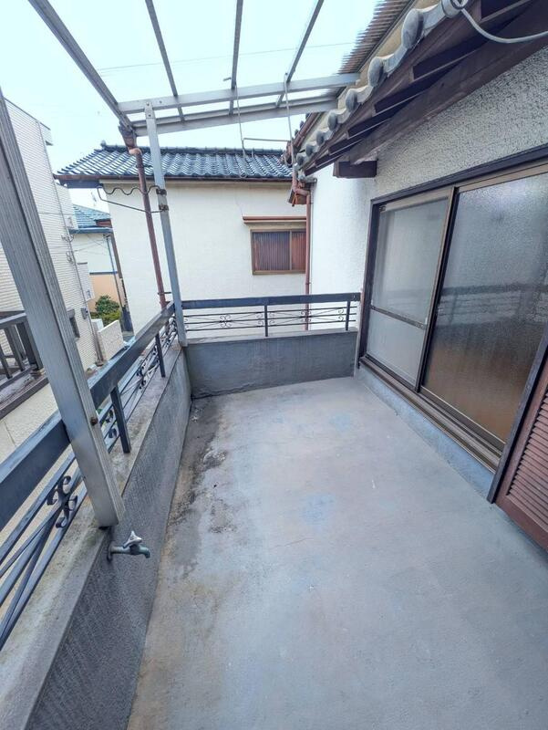和洋Style⼾建てのバルコニー
