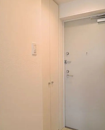 プレール・ドゥーク蒲田の玄関