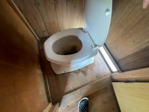 筑西市小栗　中古戸建のトイレ