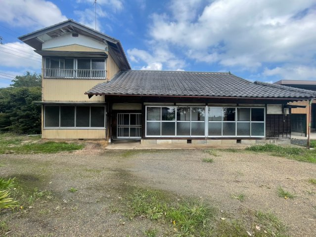 筑西市小栗　中古戸建の外観