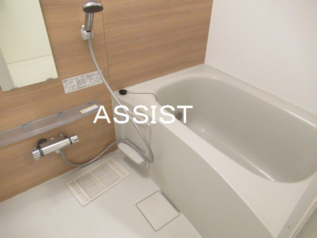 ＬＡＰｉＳ三鷹の浴室
