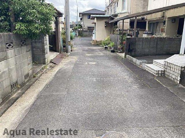 オール電化デザイナーズハウス高松市木太町㉚の前面道路含む現地写真|前面道路含む現地写真です