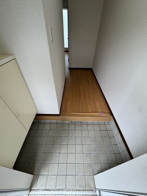 横浜オアシス飯塚の玄関