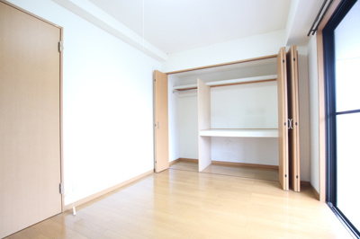 家具の配置がしやすい間取りです♪