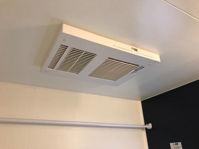 シャルムⅢのその他|浴室乾燥機