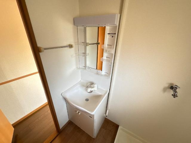 テラローザの洗面所|洗髪洗面化粧台
