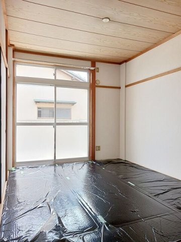 シティハイツいつおの居間・リビング